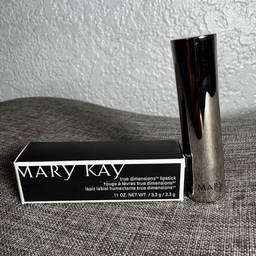 Mary Kay MYSTIC PLUM TRUE DIMENSIONS LIPSTICK  .11 oz NIB Prune 054831